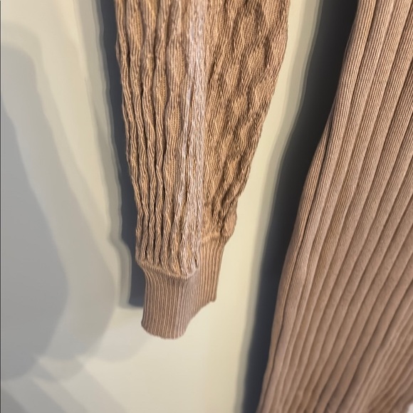 NWT Current Air Brown Knit Dress Set - Picture 3 of 6